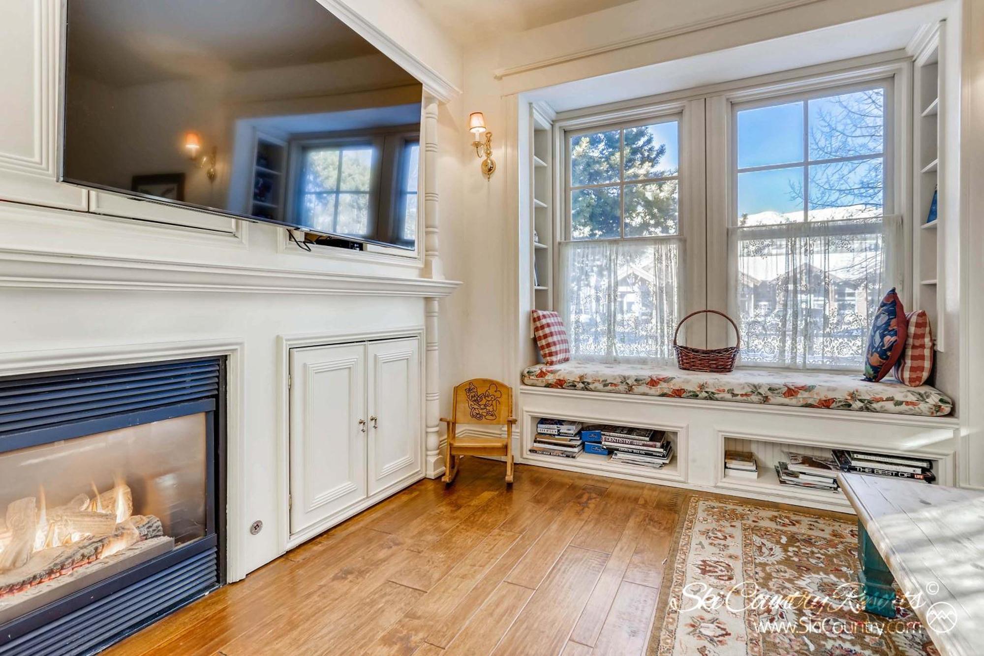 Rare Downtown Find On Main St! Beautiful Home Near Downtown And Gondola, Walk Everywhere! B304D Брекънридж Екстериор снимка